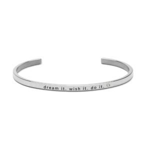 Olla Ehe bracelets with a message
