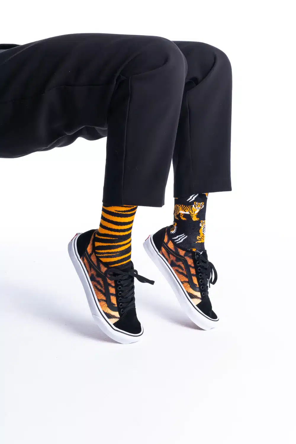 Feet of the Tiger - Image 2