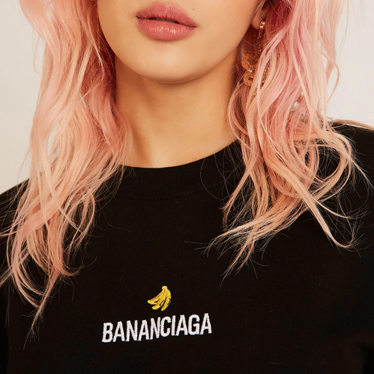 Bananciaga Embroidered T-Shirt - Black - Pilt 2