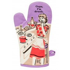 Bright and playful, the “Oops, I’m drunk - Oven Mitt” by BlueQ showcases a cartoon woman in a red dress stirring a pot at the cooker, her expression one of surprised delight. Above her, the quirky phrase “Oops, I’m drunk” appears amidst an array of fun kitchen items in the background—highlighting BlueQ’s signature humour and charm. Gate21.ee