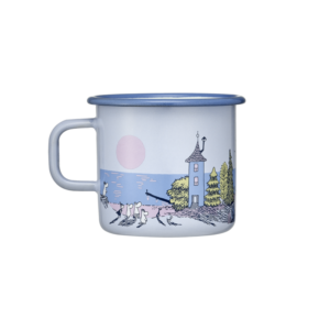 The Sunset - Moomin enamel mug 5.5dl is a light-coloured metal mug with a blue rim, featuring a cartoon scene of characters walking towards a tall tower by the water, with trees and a pink sun in the background. Gate21.ee