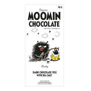 The wrapper of Organic Moomin Chocolate Stinky – Dark Chocolate 70% with Sea Salt by Kalmar Chokladfabrik features the cartoon character Stinky sitting by a campfire. The bar contains 70% dark chocolate with sea salt and has a net weight of 70g. Gate21.ee