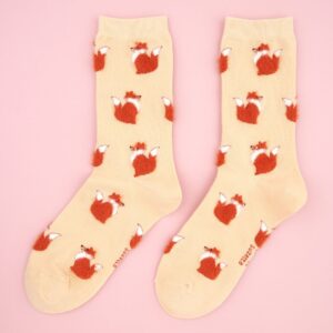 Fox - Cotton Socks: a pair of cream-coloured crew socks featuring a repeating pattern of fuzzy orange foxes. Gate21.ee